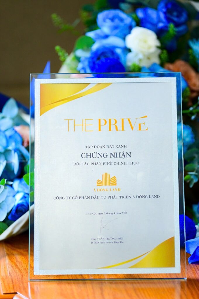 chứng nhận đại lý phân phối f1 The Privé Á Đông Land