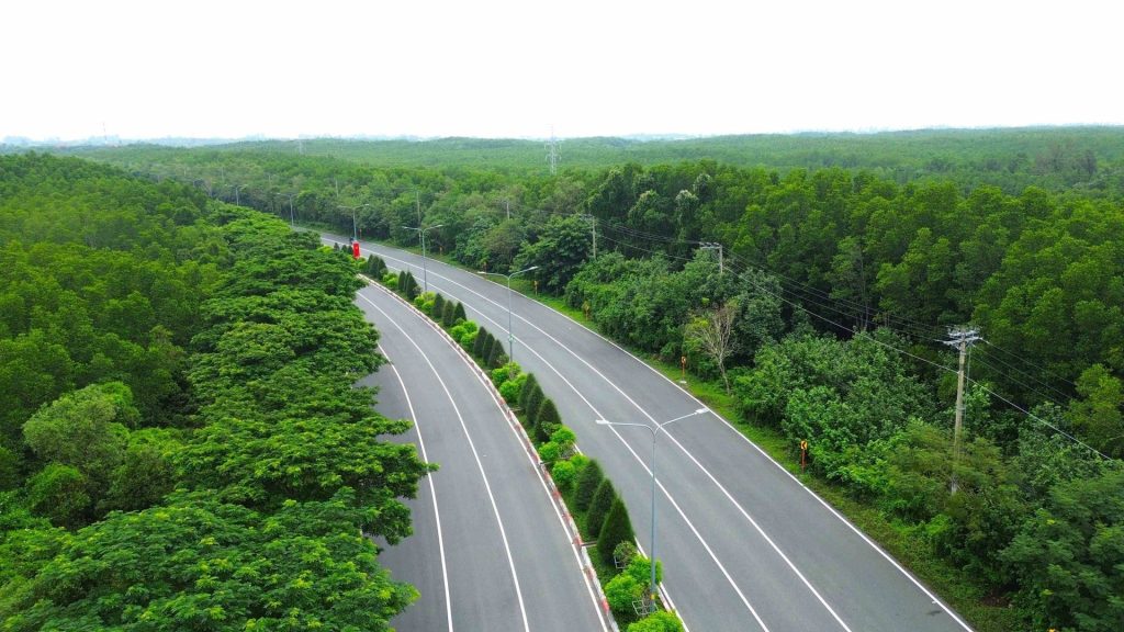 hình thực tế đường rừng sac - hạ tầng vinhoms green paradise