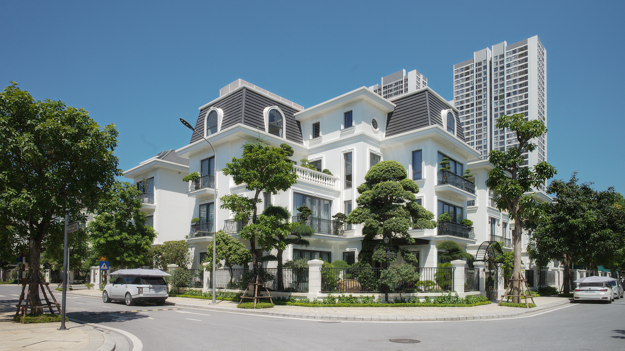 sản phẩm Biệt Thự cao cấp Vinhomes Hóc Môn