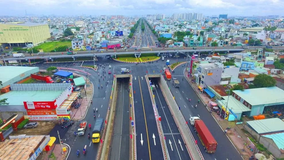 hạ tầng vinhomes hóc môn